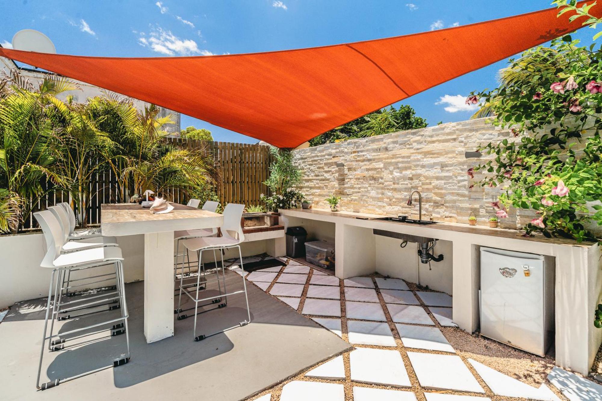 Lakaz Del Sol - Modern And Elegant Apartments With Luxurious Garden, Pool And Barbecue Area - Tourism Permit Certified Tamarin Exterior foto